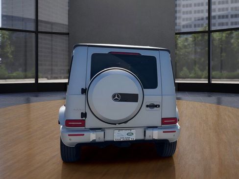 Used 2022 Mercedes-Benz G 550 image 6