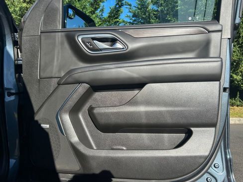 Used 2021 Chevrolet Tahoe LT w/ Rear Media and Nav Package image 25