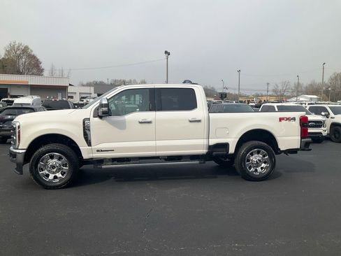 New 2026 Ford F250 Lariat w/ Chrome Package image 8