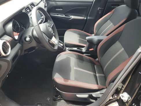 Certified 2025 Nissan Versa SR w/ Trunk Package FWD image 22