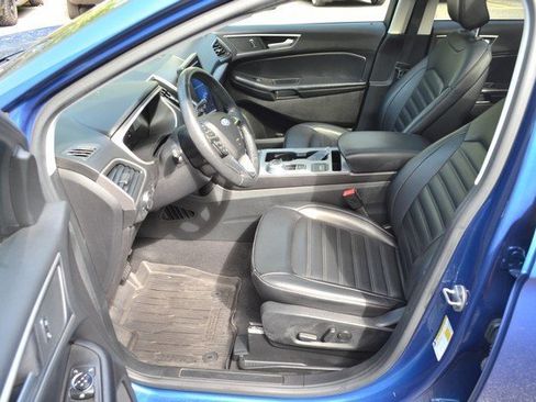 Used 2021 Ford Edge SEL w/ Convenience Package image 17