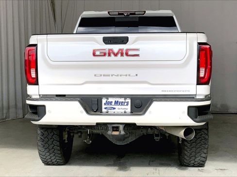 Used 2020 GMC Sierra 2500 Denali w/ Denali Ultimate Package image 4