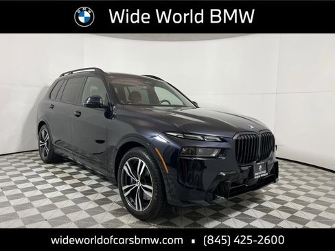 Certified 2023 BMW X7 xDrive40i w/ M Sport Package image 1