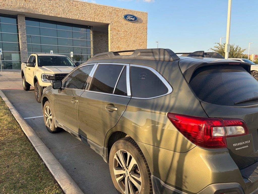 Used 2019 Subaru Outback 3.6R Limited w/ Popular Package #2 AWD/4WD image 8
