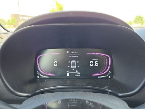 Used 2025 Kia Soul GT-Line w/ GT-Line Technology Package FWD image 32