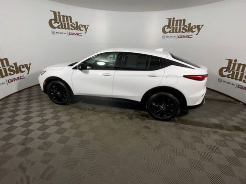 Used 2024 Buick Envista Sport Touring w/ Convenience I Package image 5