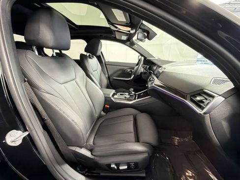 Used 2021 BMW 330i xDrive Sedan w/ Convenience Package image 27