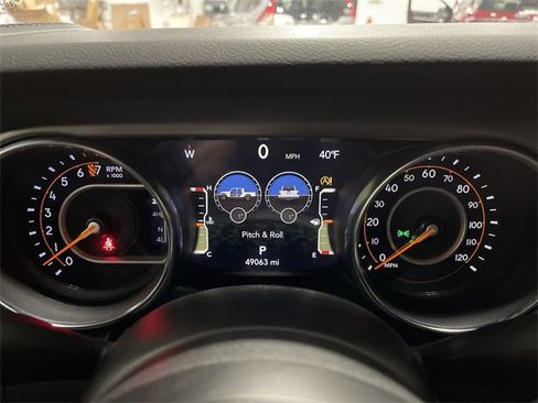 Used 2021 Jeep Gladiator Sport image 14