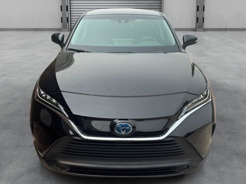 Used 2021 Toyota Venza LE AWD/4WD image 34