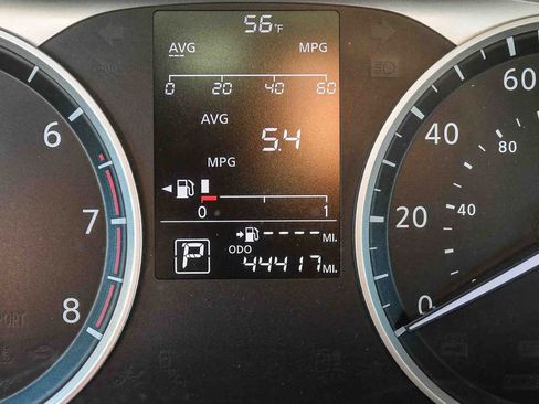 Used 2020 Nissan Versa S image 27