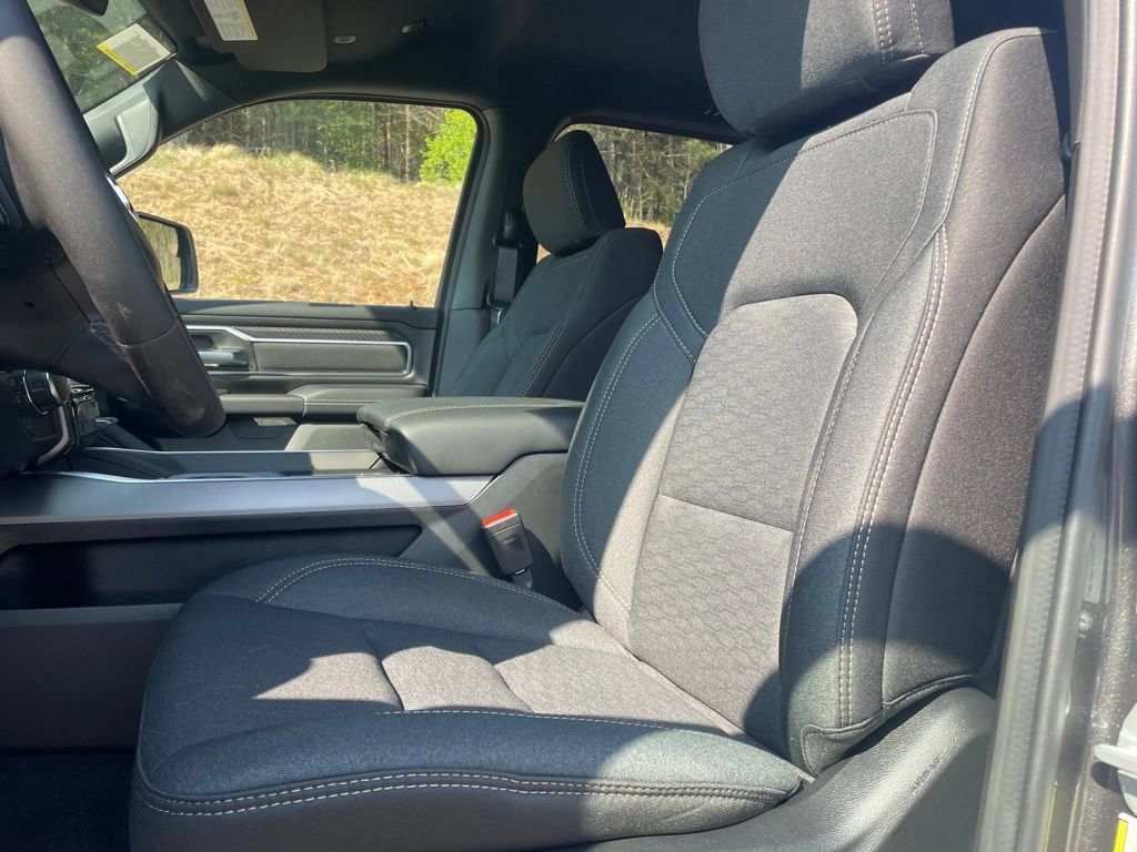 New 2026 RAM 1500 Big Horn AWD/4WD image 10