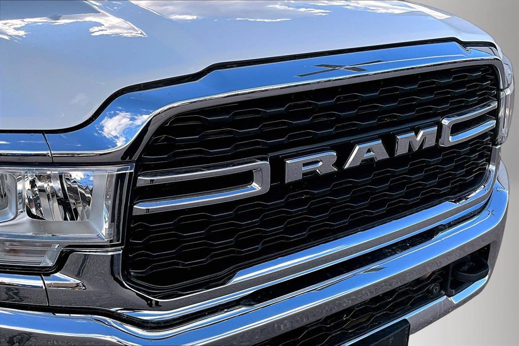 Used 2024 RAM 2500 Big Horn w/ Off Road Package AWD/4WD image 33