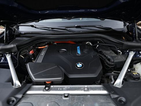 Used 2021 BMW X3 xDrive30e w/ Premium Package image 31