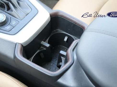 Used 2022 Toyota RAV4 Limited w/ Limited Grade Weather Package AWD/4WD image 18