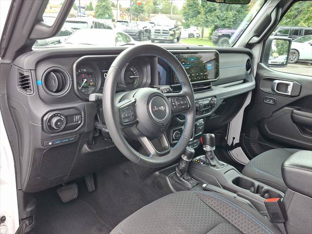 Certified 2024 Jeep Wrangler Unlimited Rubicon 4xe AWD/4WD image 25