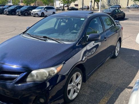 Used 2013 Toyota Corolla S w/ Premium Pkg FWD image 1