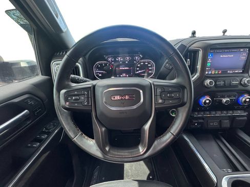 Used 2023 GMC Sierra 3500 AT4 w/ AT4 Preferred Package AWD/4WD image 13