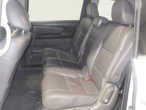 Used 2016 Honda Odyssey Touring image 8