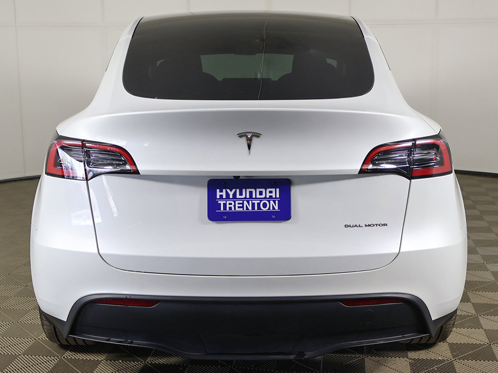 Used 2023 Tesla Model Y Long Range AWD/4WD image 14