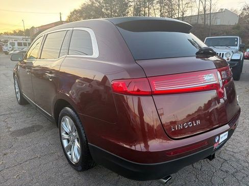 Used 2015 Lincoln MKT AWD w/ Equipment Group 201A image 8