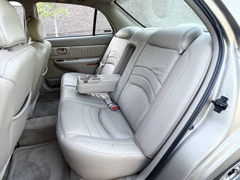 Used 2002 Buick Century Limited FWD image 24