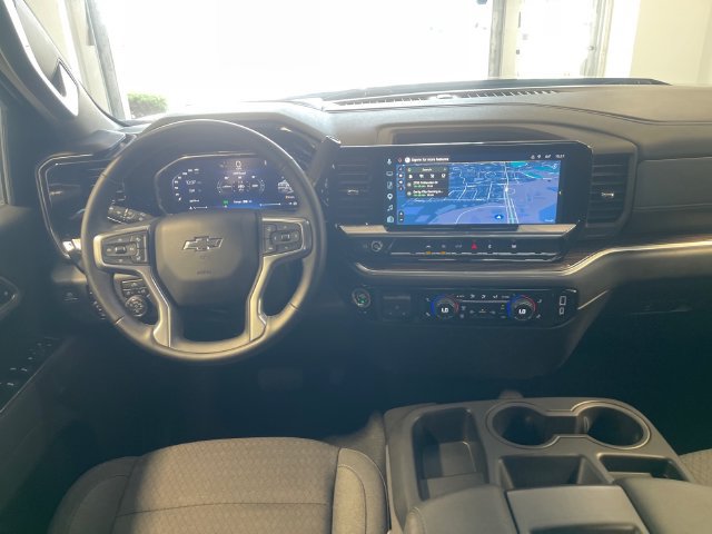Used 2026 Chevrolet Silverado 1500 RST AWD/4WD image 17