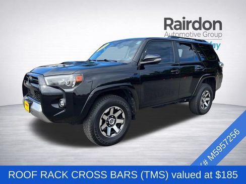 Used 2021 Toyota 4Runner TRD Off-Road Premium w/ Moonroof Package AWD/4WD image 3