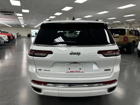Used 2023 Jeep Grand Cherokee L Overland AWD/4WD image 6