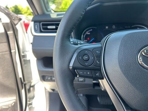 Used 2023 Toyota RAV4 XLE Premium AWD/4WD image 18