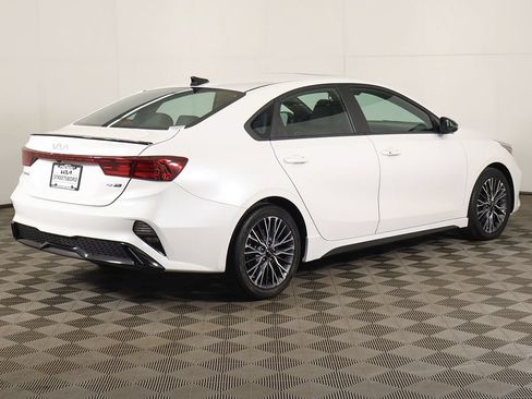 Used 2024 Kia Forte GT-Line w/ GT-Line Premium Package FWD image 12