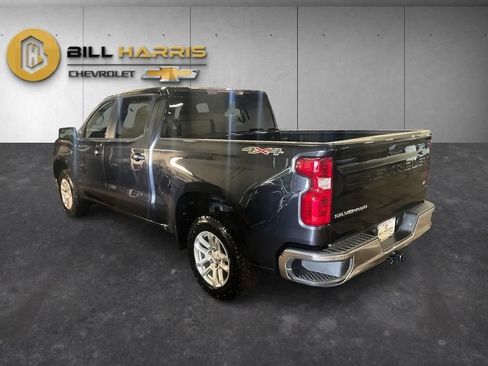Used 2023 Chevrolet Silverado 1500 LT AWD/4WD image 13