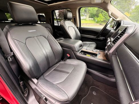 Used 2020 Ford Expedition Max Platinum AWD/4WD image 22