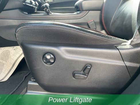 Used 2024 Dodge Durango GT image 13