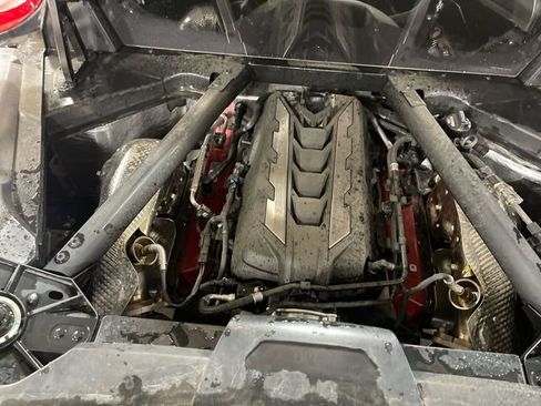 Used 2021 Chevrolet Corvette Stingray Preferred Cpe w/ Z51 Performance Package RWD image 24