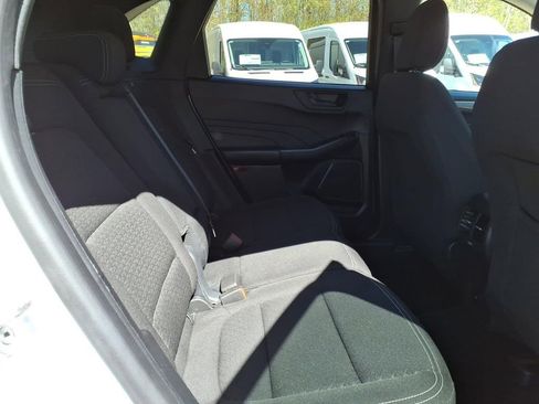 Certified 2024 Ford Escape Active AWD/4WD image 11
