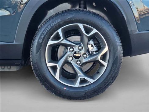 New 2026 Chevrolet Trax LT w/ Driver Confidence Package image 10