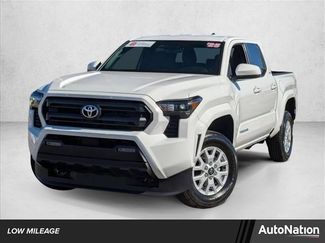 Certified 2025 Toyota Tacoma SR5 video 1