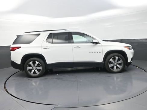 Used 2019 Chevrolet Traverse LT w/ LT Premium Package AWD/4WD image 28