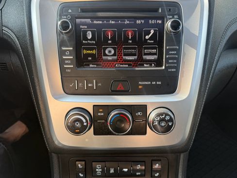 Used 2016 GMC Acadia SLE AWD/4WD image 27
