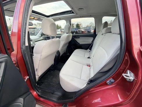 Used 2016 Subaru Forester 2.5i Premium w/ Popular Package #2 image 9