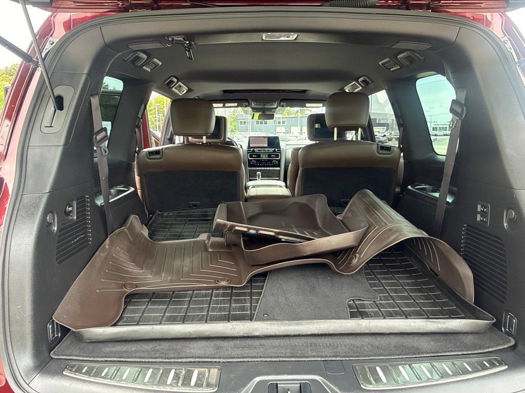 Used 2023 Nissan Armada Platinum w/ Captain's Chairs Package AWD/4WD image 34