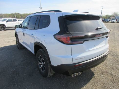 New 2026 GMC Acadia AT4 w/ Luxury Package AWD/4WD image 7