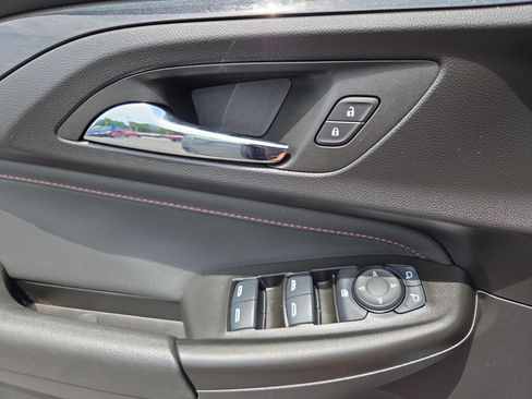 Used 2023 Chevrolet TrailBlazer RS w/ Convenience Package FWD image 30