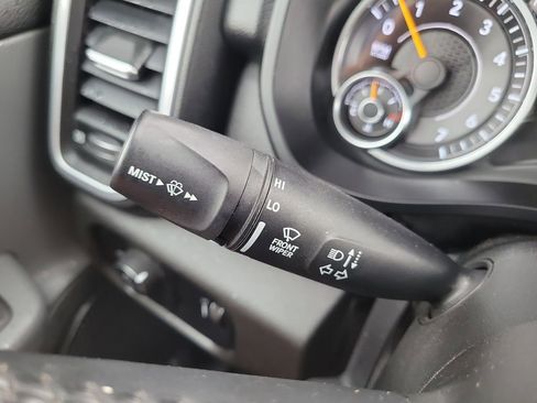 Used 2020 RAM 1500 Big Horn image 29