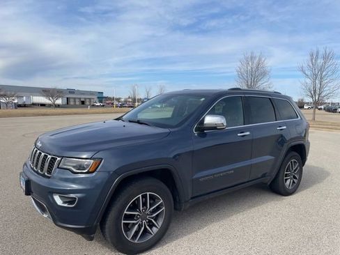 Used 2020 Jeep Grand Cherokee Limited w/ Premium Lighting Group image 6