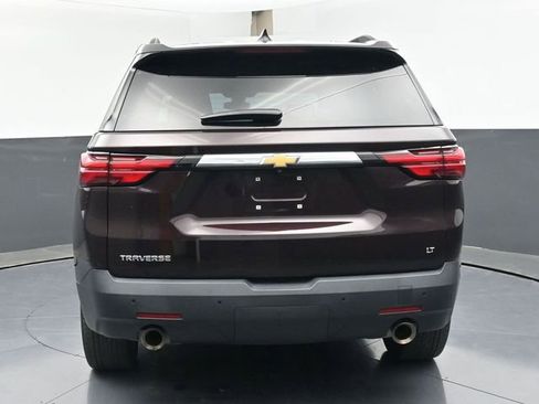 Used 2022 Chevrolet Traverse LT FWD image 36