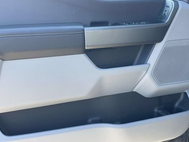 New 2026 Ford F250 XL w/ STX Appearance Package AWD/4WD image 11