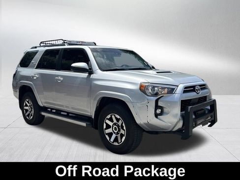 Used 2023 Toyota 4Runner TRD Off-Road AWD/4WD image 4