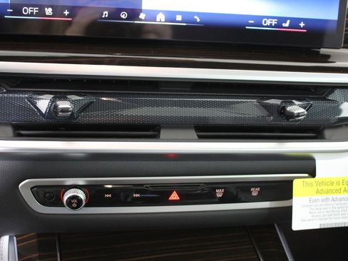 New 2026 BMW X5 xDrive50e w/ M Sport Package image 18