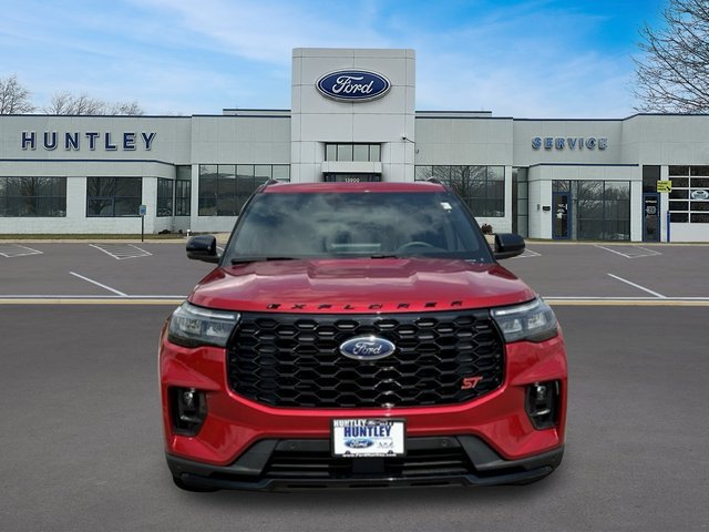 Used 2026 Ford Explorer ST AWD/4WD image 3